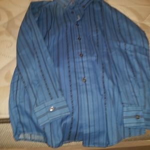 🎈3 for 25 items w/🎈 Michael James dress shirt